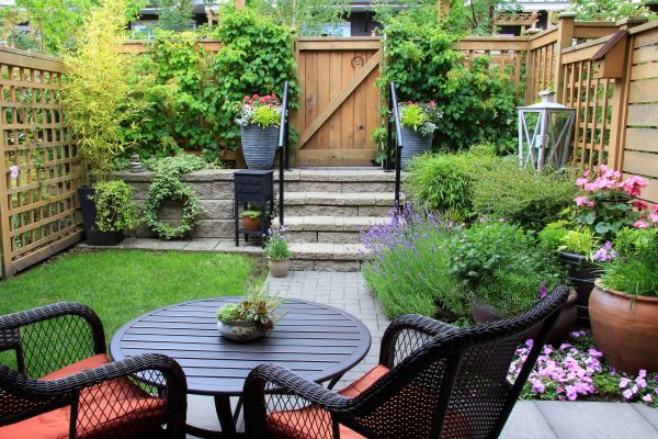 Small Yard Landscaping in Concord