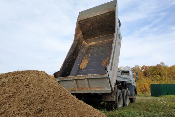 Topsoil Delivery in Concord