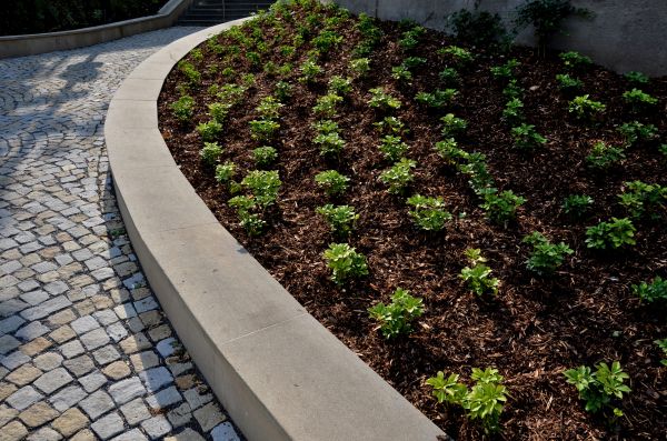 Commercial Mulching in Concord